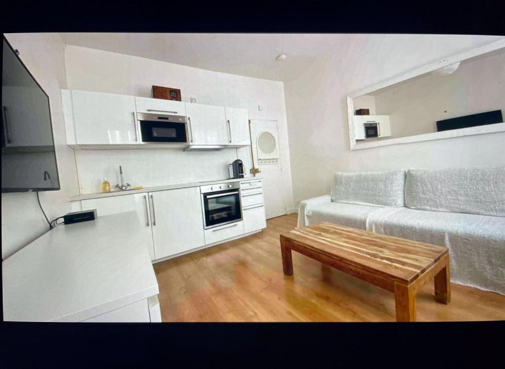 פריז Cute One Bedroom In Le Marais מראה חיצוני תמונה
